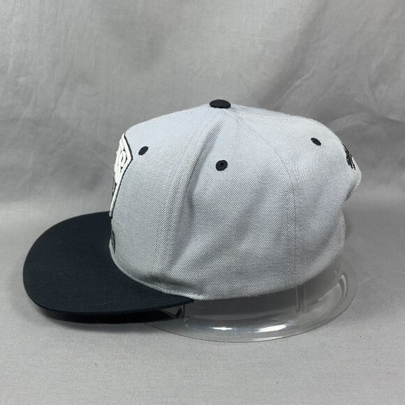 Mitchell & Ness Brooklyn Nets NBA Snapback Hat Gray Adjustable Basketball Mens - Picture 6 of 16